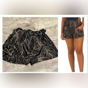 Elan Banana Leaf Print Paper Bag Black and Cream High Waist Women Shorts NWOT